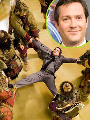 A scene from ‘Night at the Museum 2,’ Thomas Lennon inset