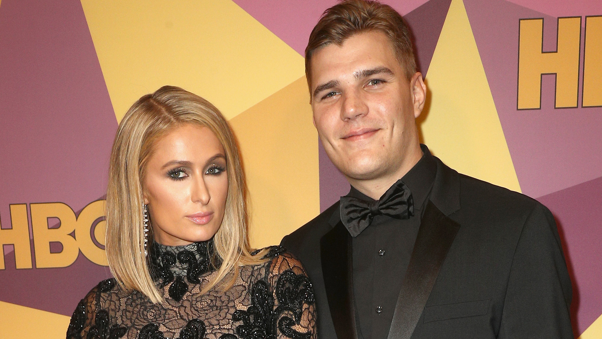 Paris Hilton & Chris Zylka End Engagement Paris Hilton & Chris Zylka End Engagement