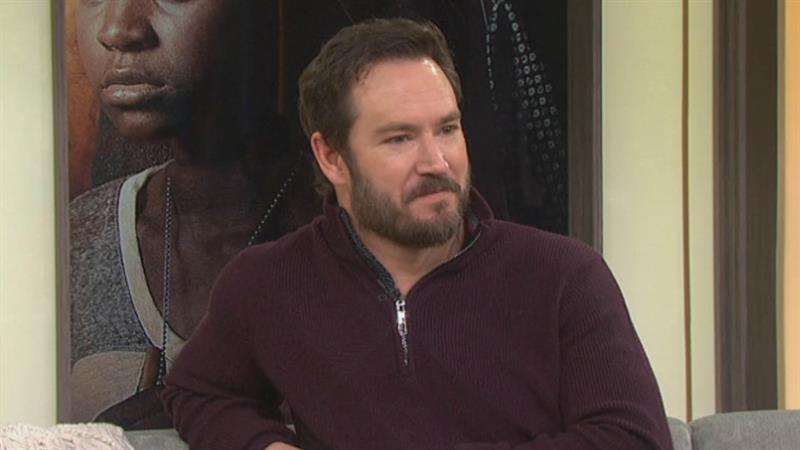 Mark-Paul Gosselaar Says Mario Lopez Was A Flirt On 'Saved ...