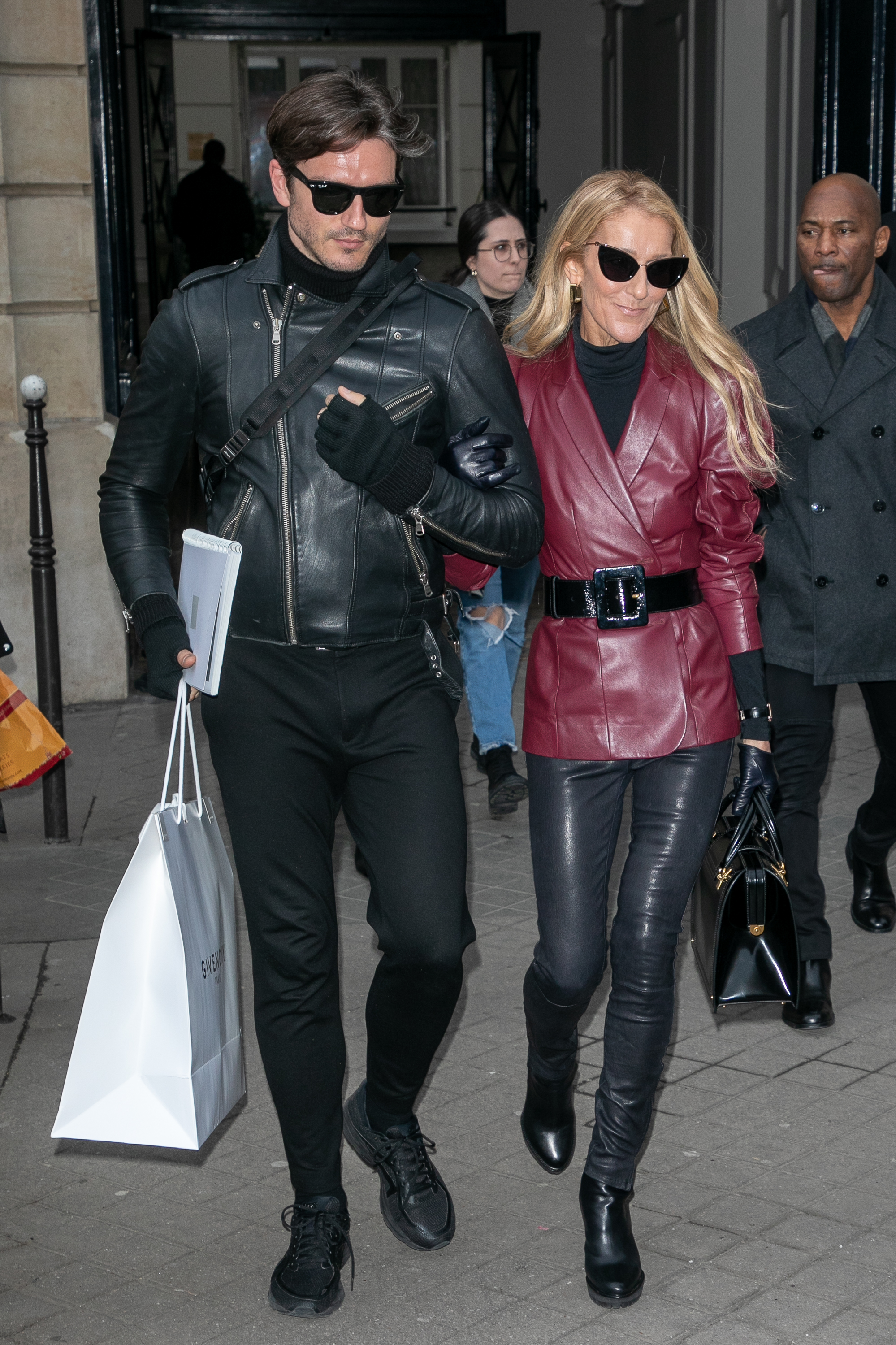 Who Is The Hottie With Celine Dion At Paris Fashion Week ...