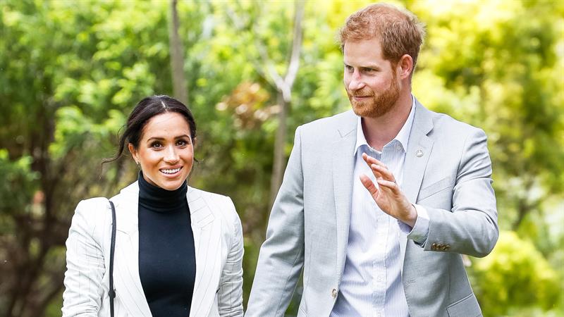 Did Prince Harry & Meghan Markle Steal Someone's Instagram Account?