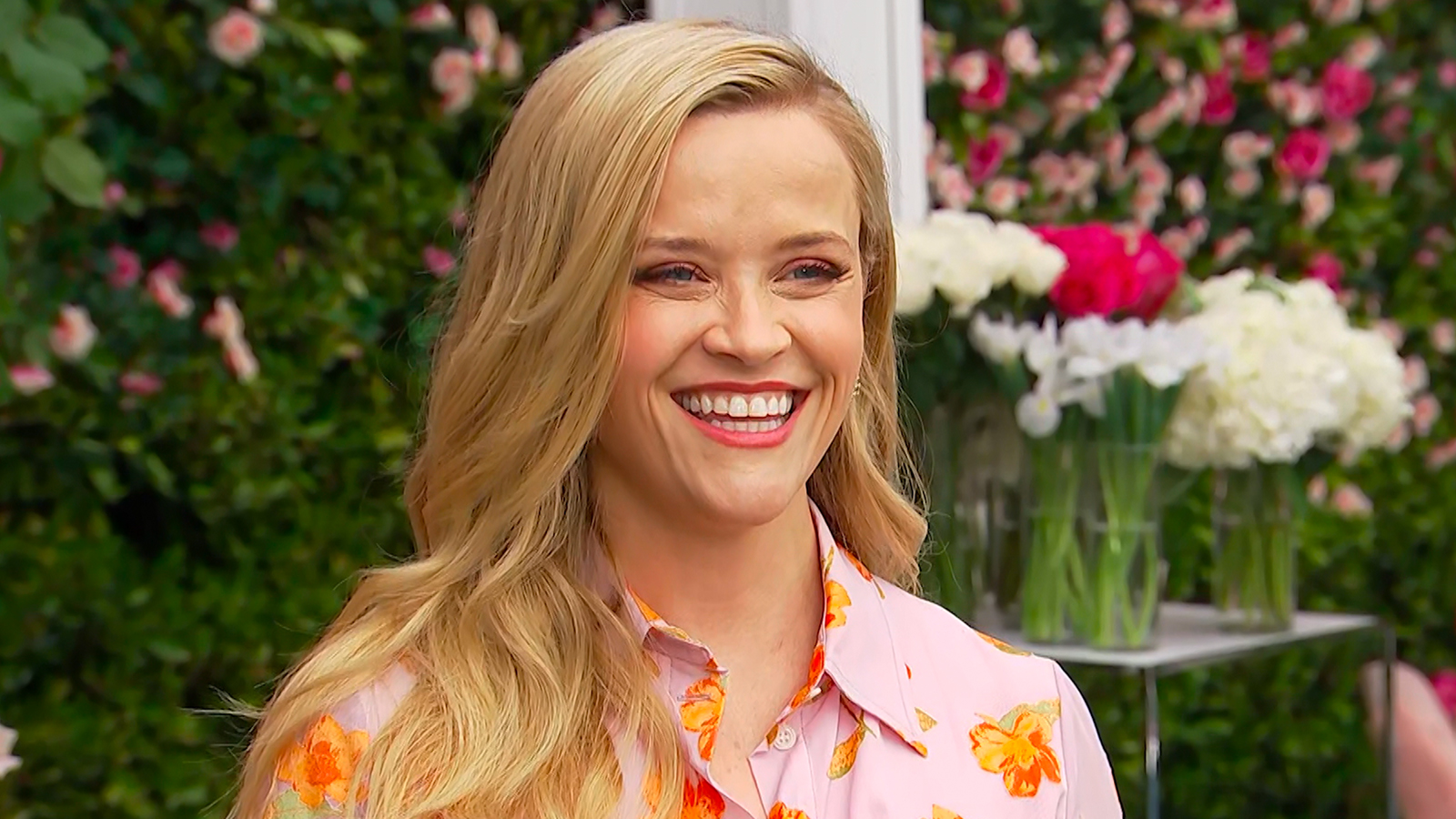 Reese Witherspoon Reveals The Best Beauty Tip Her Mom Ever Gave Her