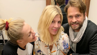 Tori Spelling Posts Pic With Jennie Garth Jason Priestley Amid Bh90210 Drama Tori Spelling Posts Pic With Jennie Garth Jason Priestley Amid Bh90210 Drama