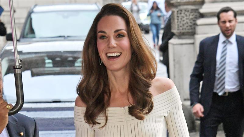 Kate Middleton Dazzles In Off-The-Shoulder Dress At Action On Addiction Charity Gala