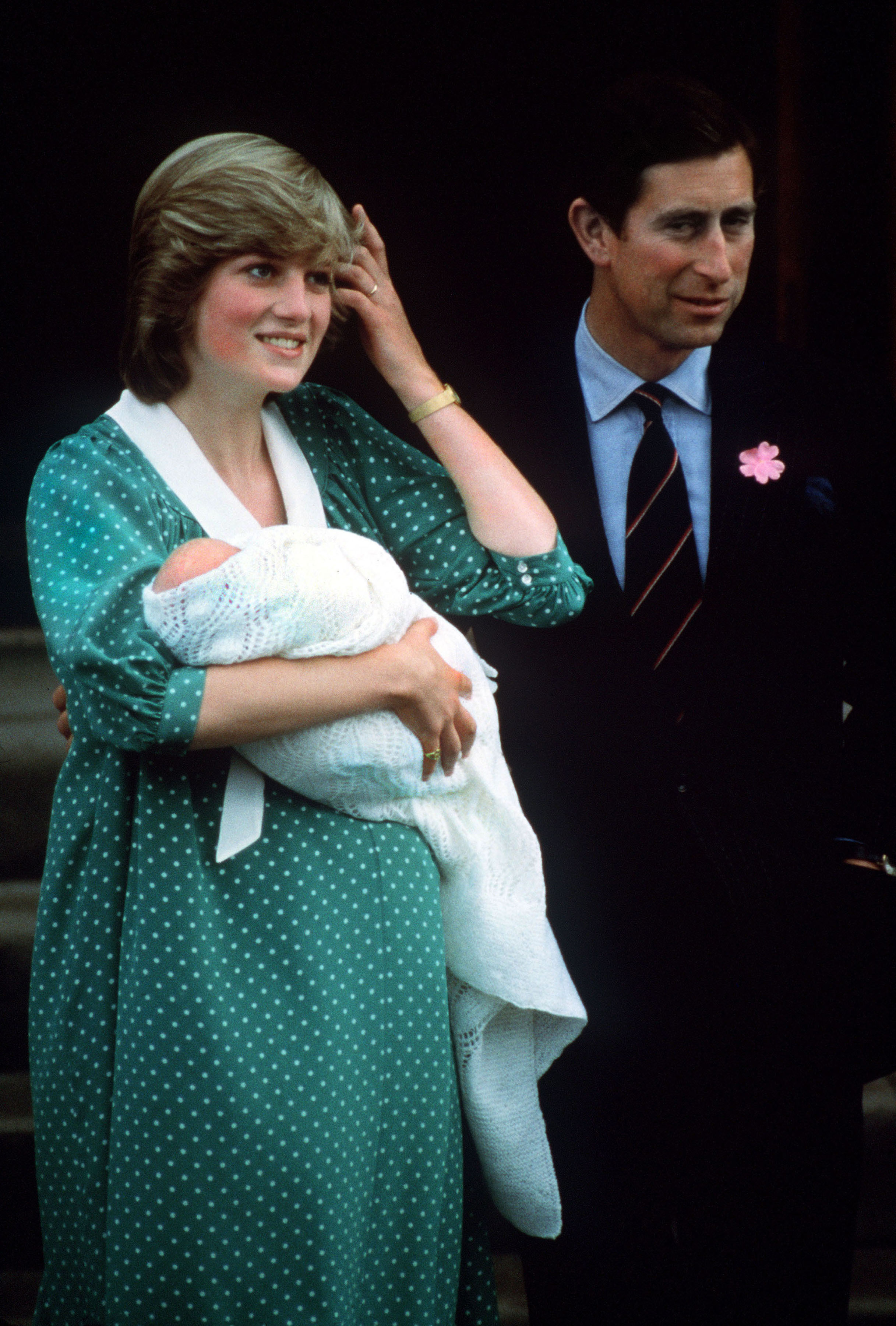 The Prince and Princess of Wales with their newborn son Prince William