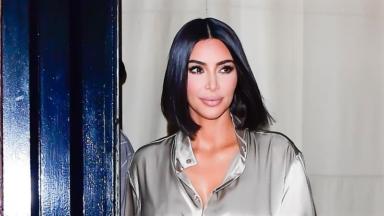 Hollywood Celebrity Photo Poster 24 inch X 36 inch A KIM KARDASHIAN Poster