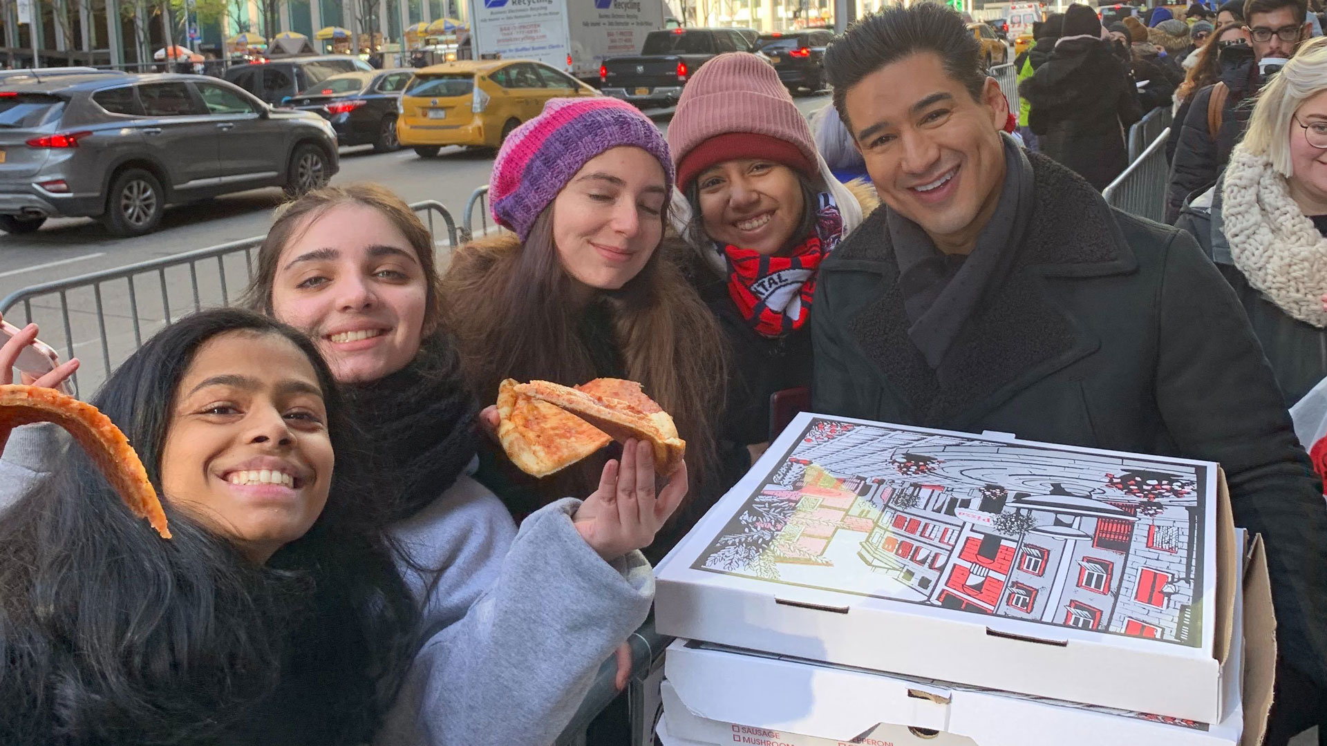 Mario Lopez Surprises Harry Styles Fans Camping Out For ‘SNL’ Tickets With Pizza! (EXCLUSIVE) - Access