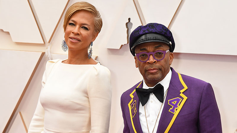 Oscars 2020: Spike Lee pays tribute to Kobe Bryant with red carpet outfit, The Independent