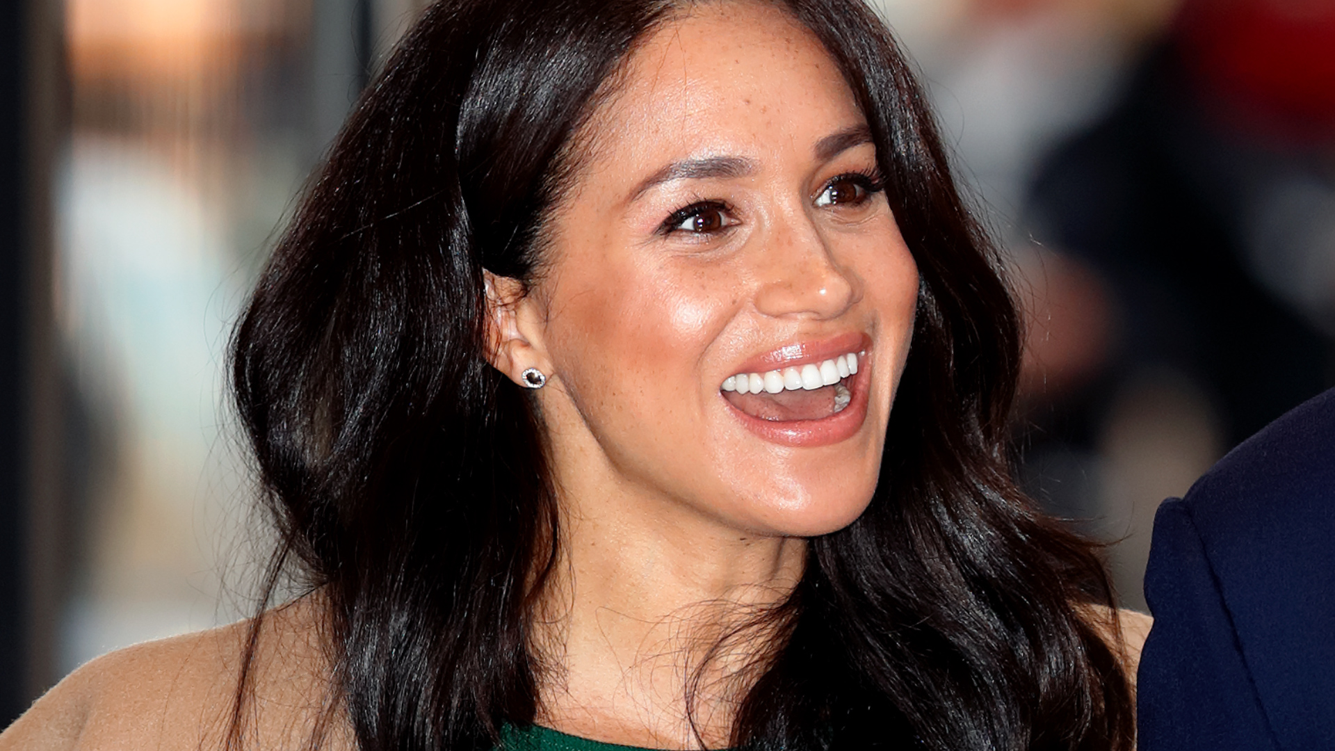 Meghan Markle Spotted Smiling In First London Sighting Since Royal ...
