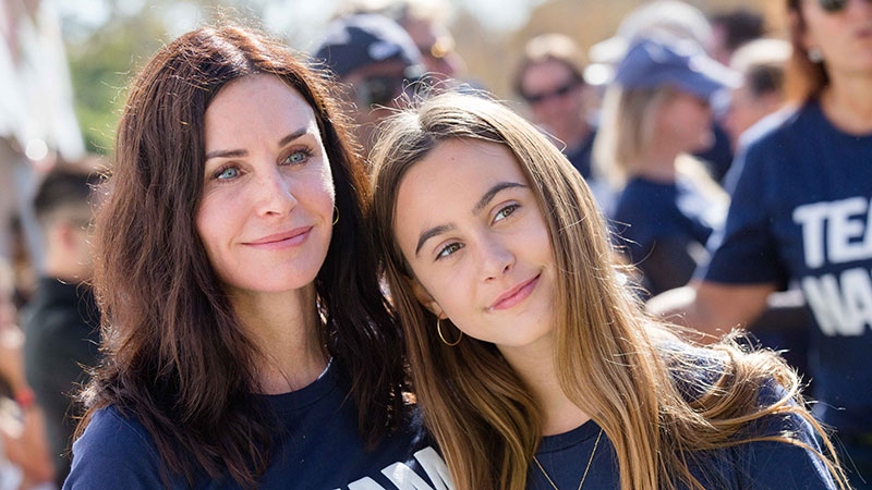 Courteney Cox And Daughter Coco Perform A Demi Lovato Song Together In Sweet Video
