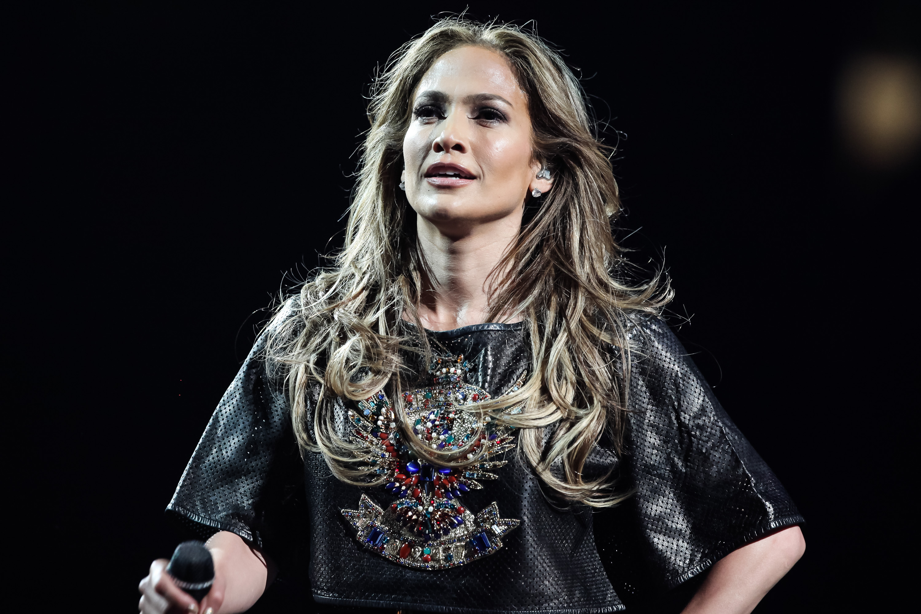 Jennifer Lopez performs at Powerhouse at Honda Center on May 17, 2014 in Anaheim