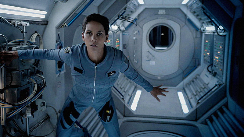Halle Berry in ‘Extant’
