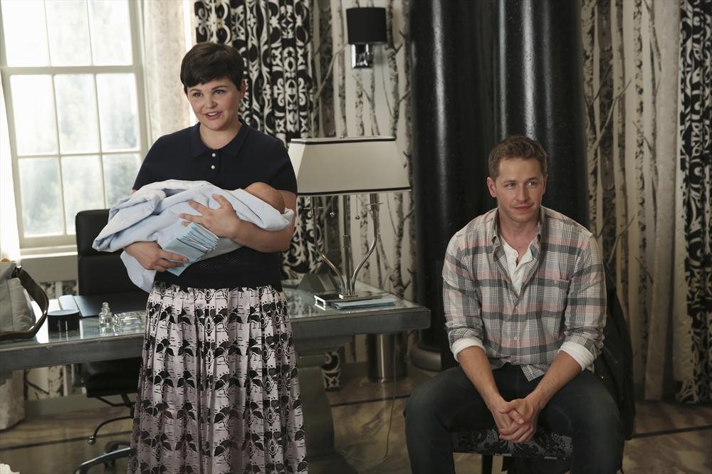 Ginnifer Goodwin as Mary Margaret, baby Neal and Josh Dallas as David/Charming on ‘Once Upon a Time’