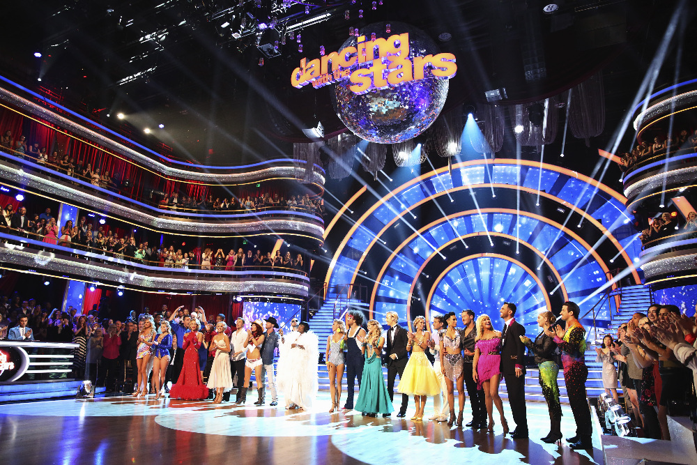 The cast of ‘Dancing’