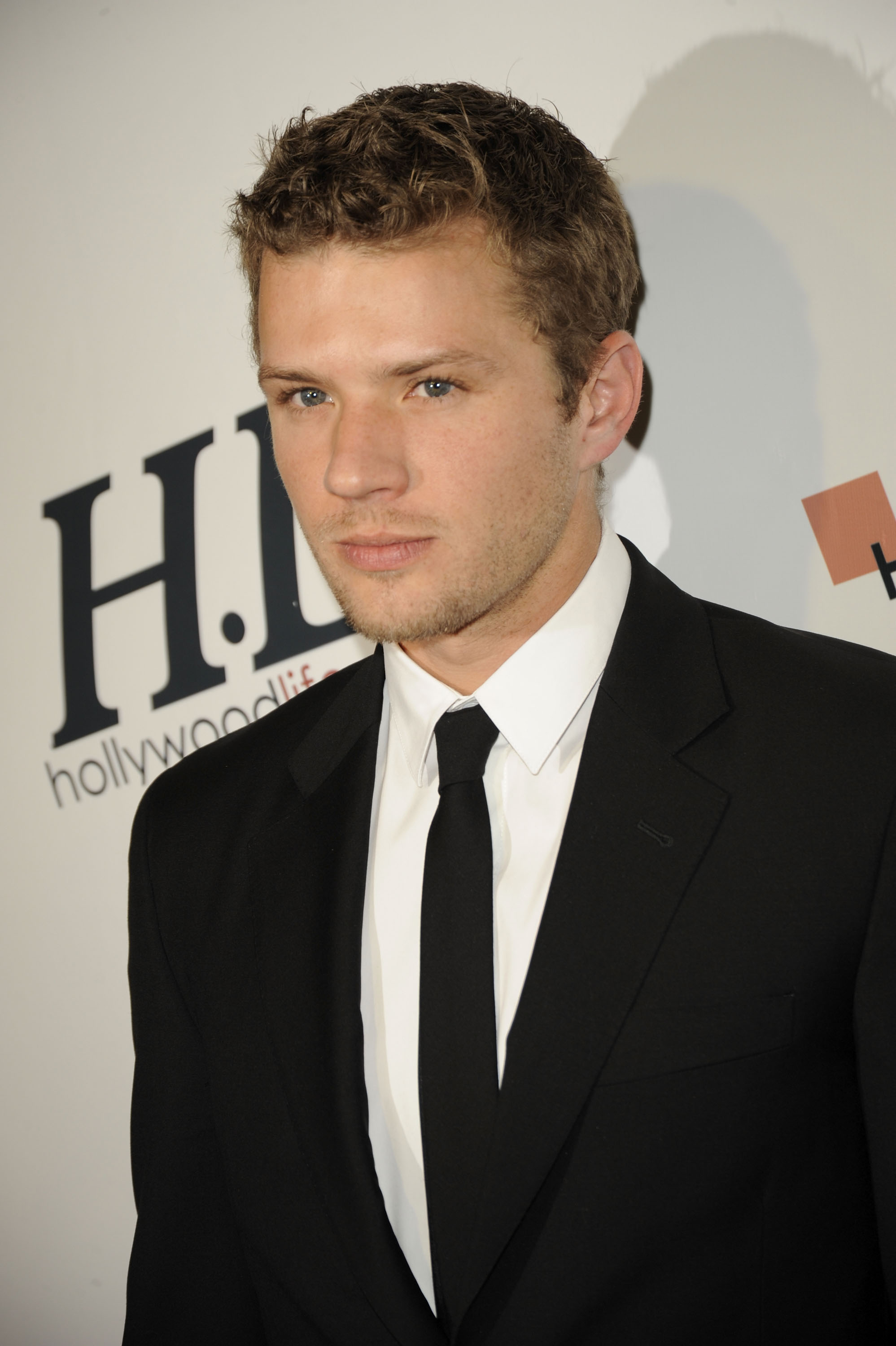 Ryan Phillippe arrives at Hollywood Life’s Behind The Camera Awards