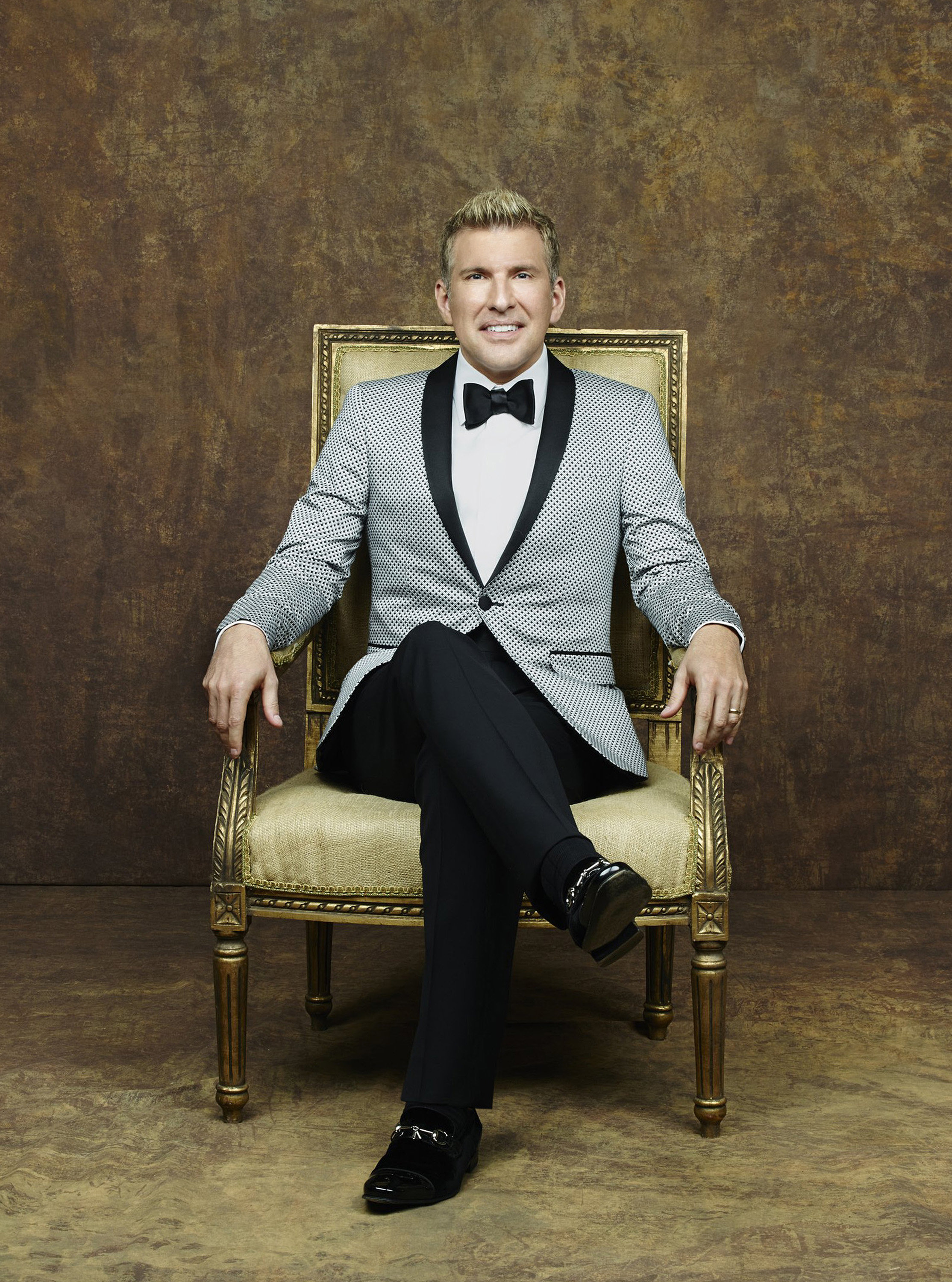 Exclusive: Todd Chrisley Tapped As Access Hollywood's Red Carpet Correspondent For ACM Awards