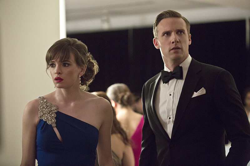 Danielle Panabaker as Caitlin Snow and Teddy Sears as Jay Garrick in ‘The Flash’ Season 2