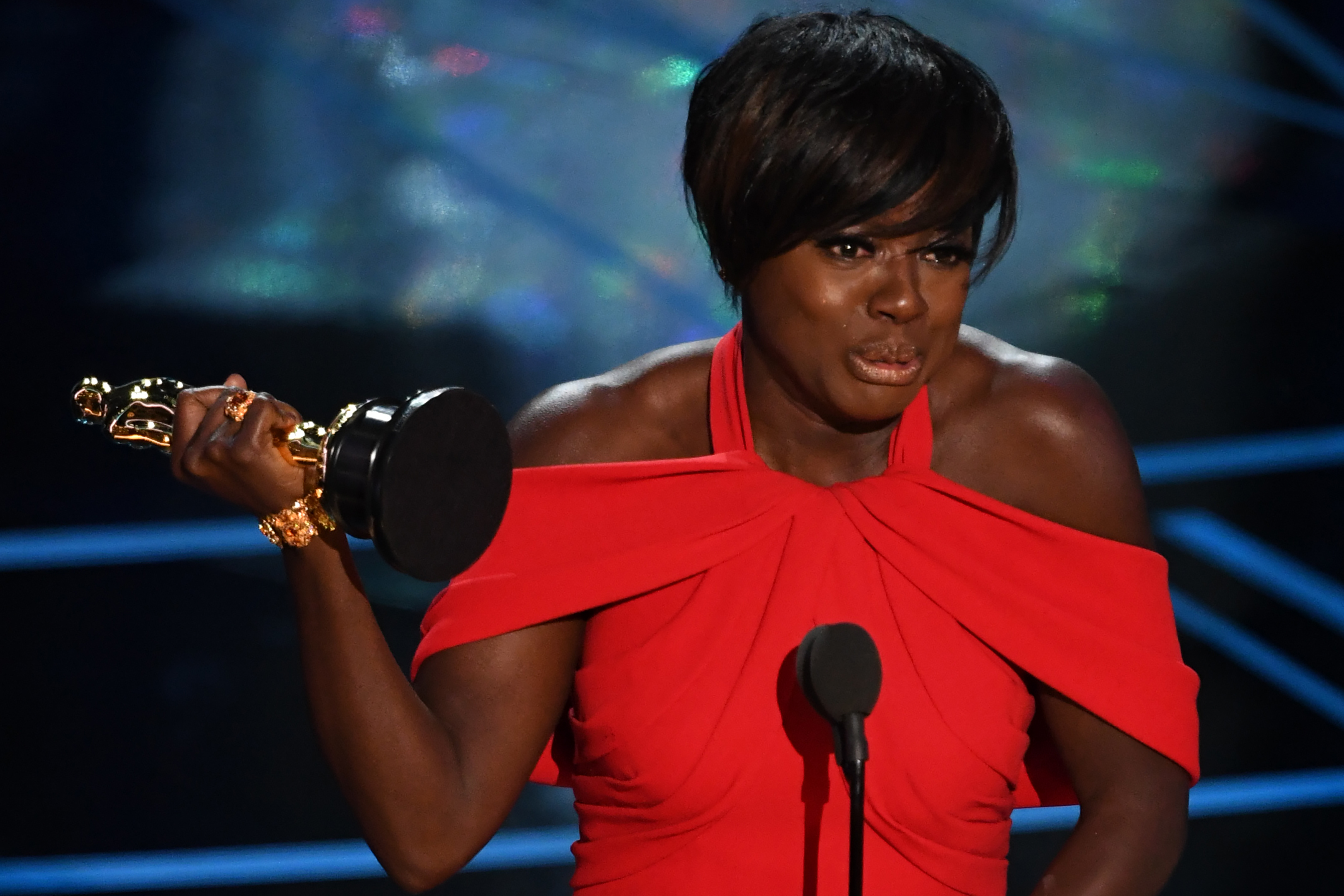 'HTGAWM' Cast, Oprah Winfrey, Jessica Chastain & More React To Viola Davis' Oscars Win