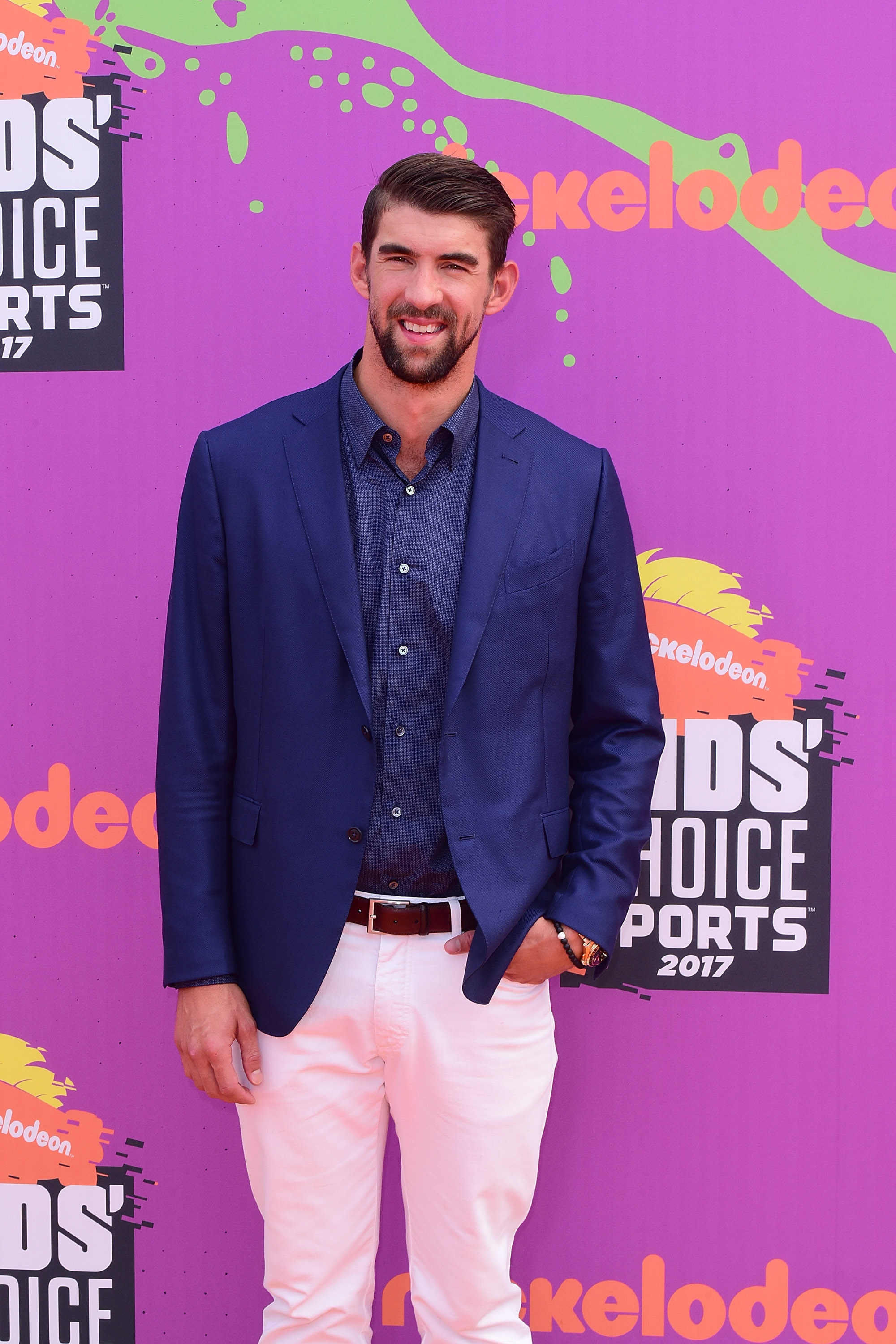 Michael Phelps Loses To Simulated Shark In 'Shark Week'