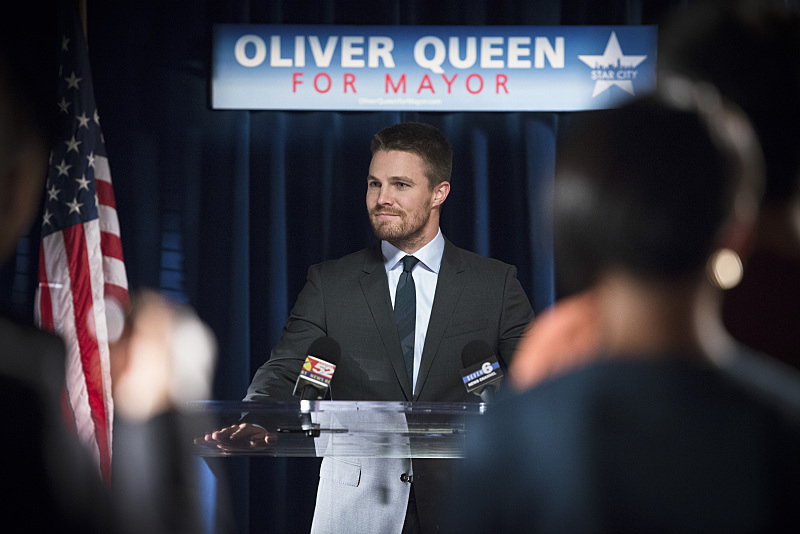 Stephen Amell as Oliver Queen in ‘Arrow’ Season 4, Episode 5 — ‘Beyond Redemption’