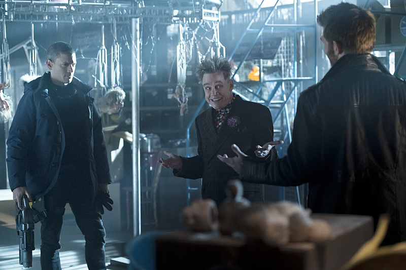 Wentworth Miller as Leonard Snart, Mark Hamill as James Jesse/Trickster and Liam McIntyre as Mark Mardon in ‘The Flash’ Season 2, Episode 9 — ‘Running to Stand Still’