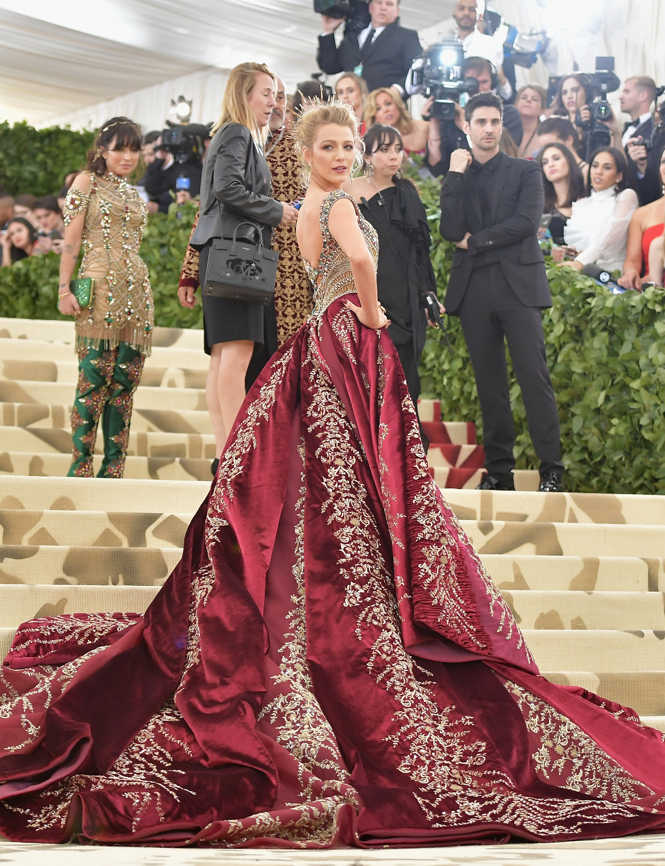 Blake Lively attends the Heavenly Bodies: Fashion & The Catholic Imagination Costume Institute Gala at The Metropolitan Museum of Art on May 7, 2018 in New York City. (Photo by Jamie McCarthy/Getty Images)