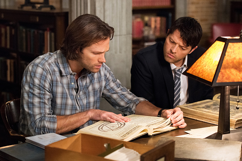 Jared Padalecki as Sam and Misha Collins as Castiel in ‘Supernatural’ Season 11, Episode 14 — ‘The Vessel’