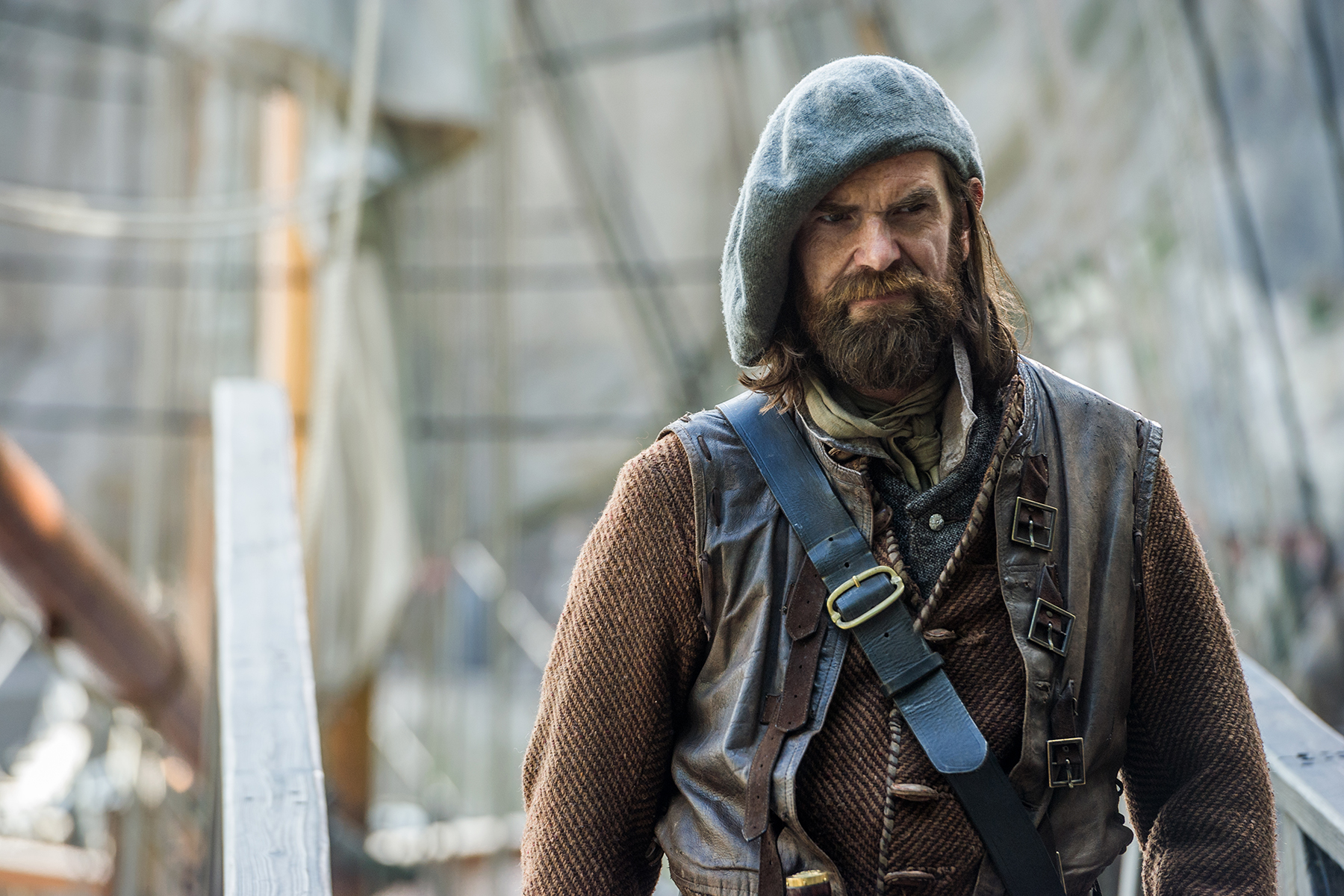 Duncan Lacroix as Murtag in ‘Outlander’ Season 2, Episode 1 — ‘Through A Glass, Darkly’