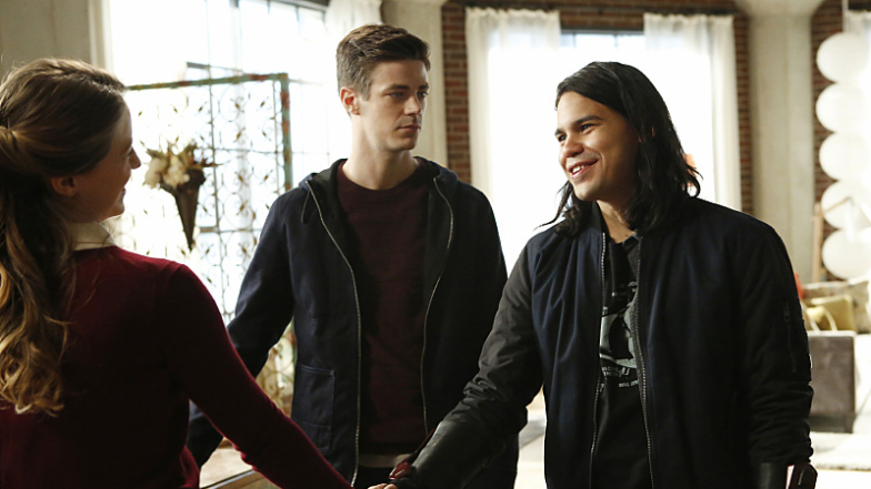 'Supergirl' Season 2: Scenes From The Crossover, Part 1 -- 'Medusa'