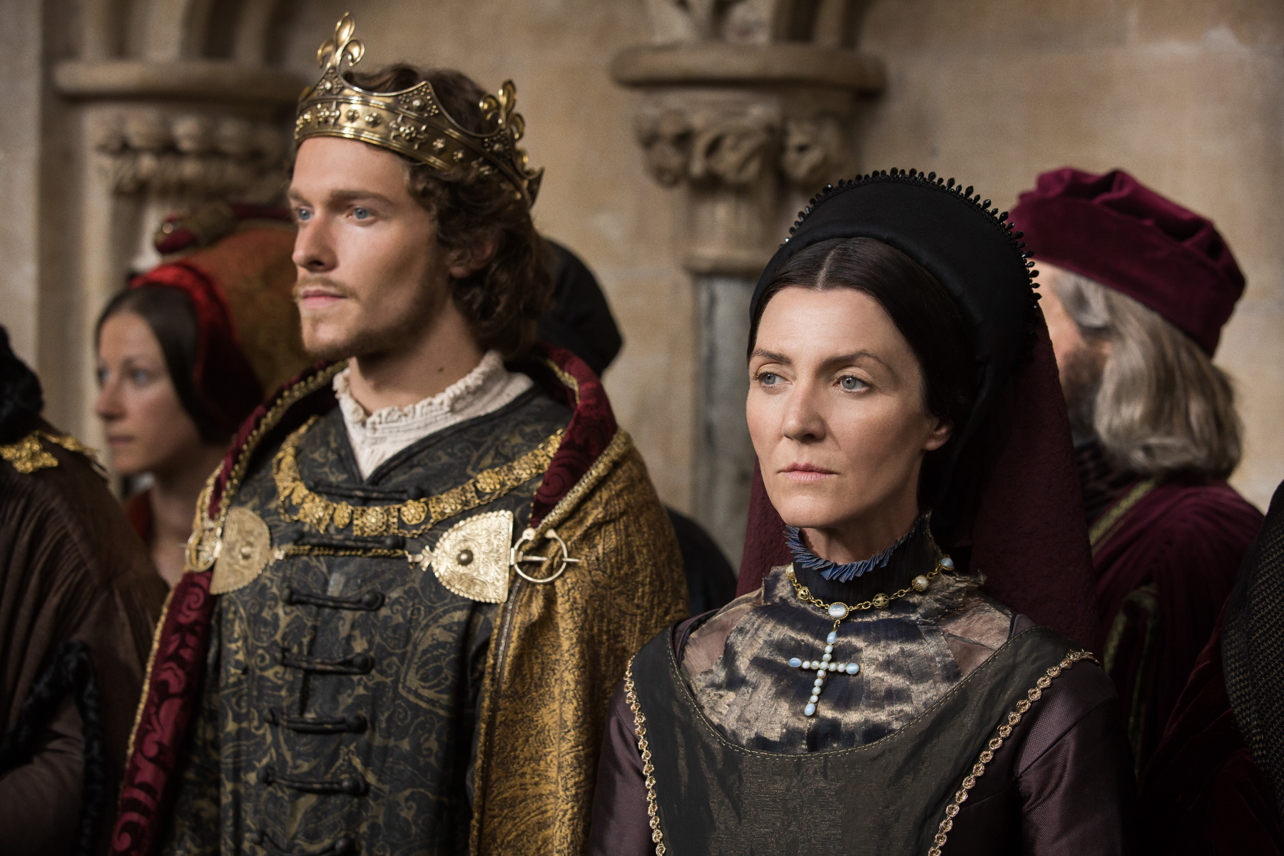 Jacob Collins-Levy as Henry Tudor and Michelle Fairley as Lady Margaret in ‘The White Princess’